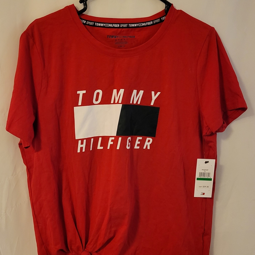 Tommy Hilfiger Red Short Sleeve Tee with Logo
